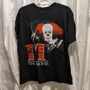 C3 IT Pennywise T-shirt Sz Large